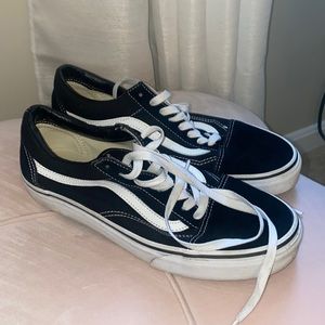 Classic black & white Vans